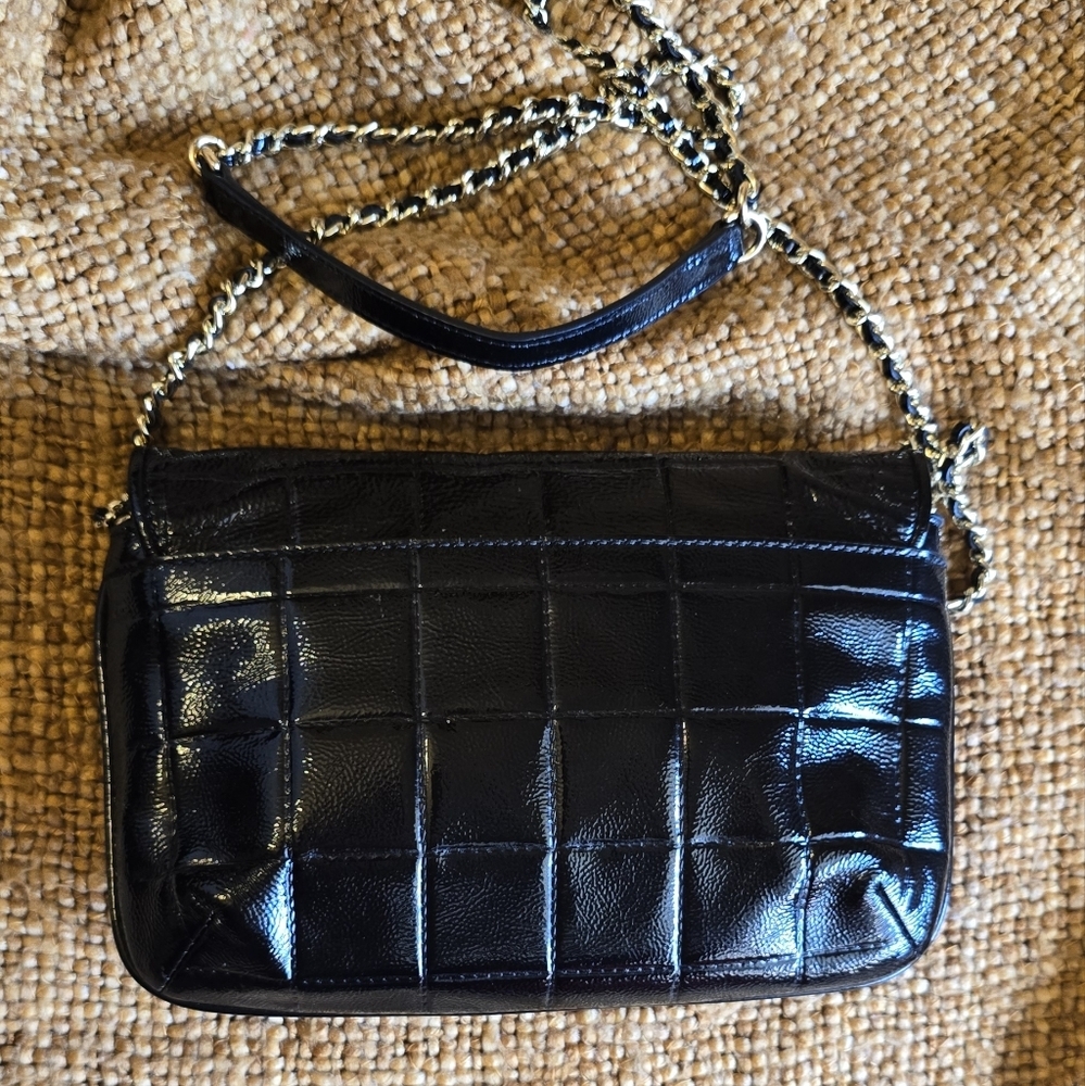 Tory Burch Marion Crossbody/Clutch Glossy Patent Purse - Picture 7 of 16